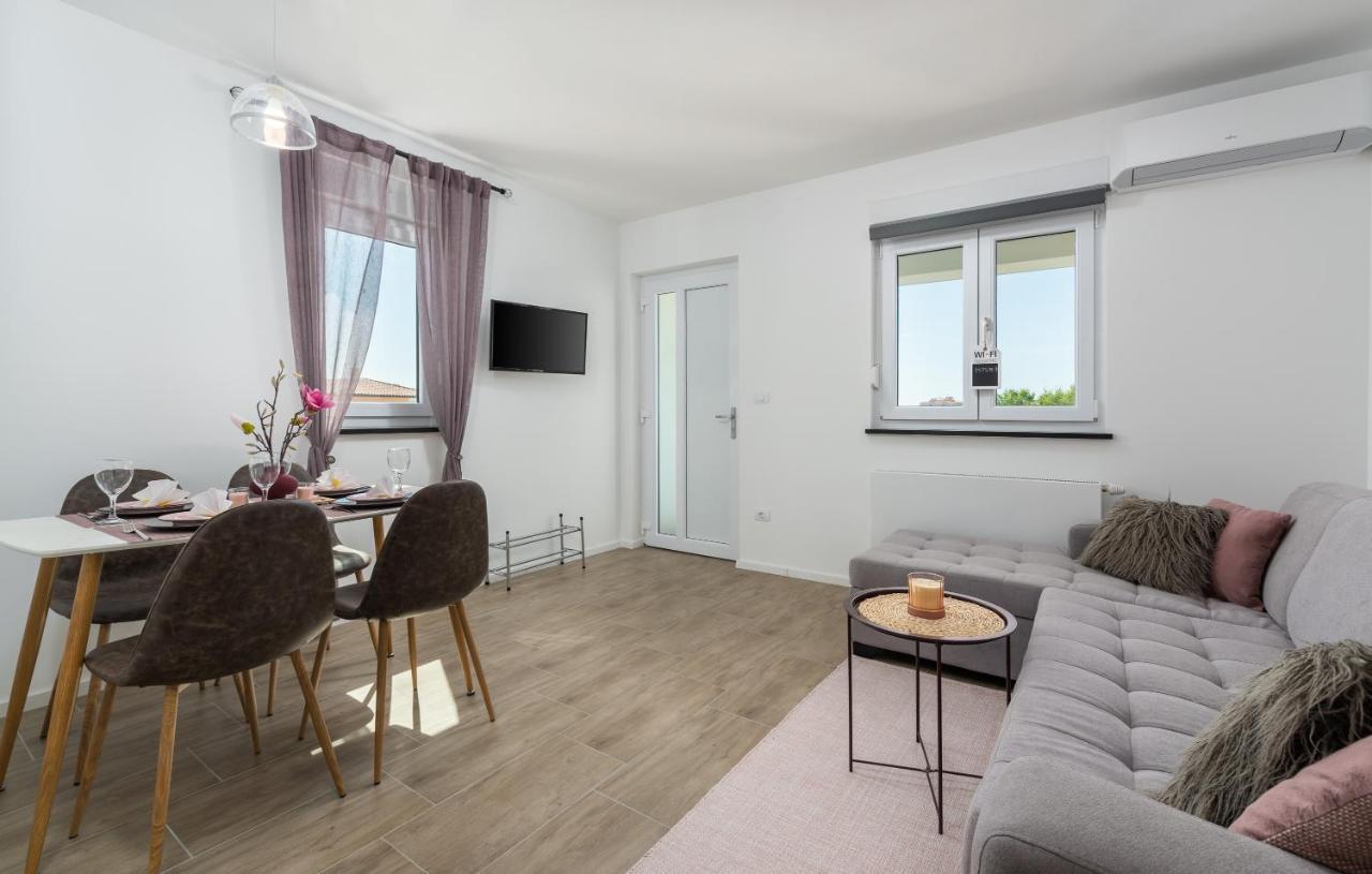 Apartments Amore Фажана Экстерьер фото